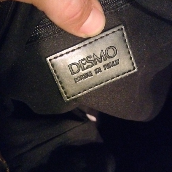 DESMO black glove leather handbag with gold tone hardware. - Picture 10 of 11